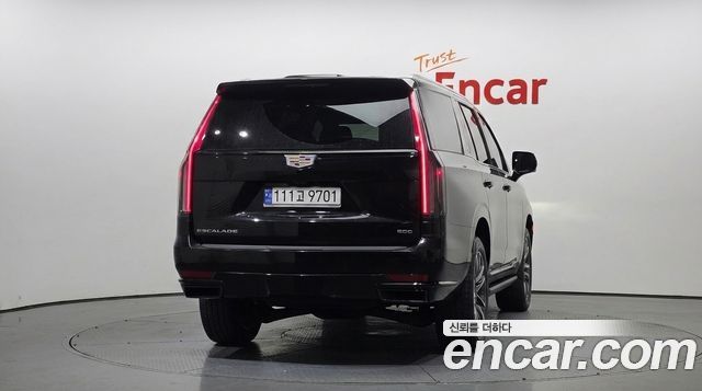 Cadillac Escalade 6.2 ESV ESV Sports Platinum — пробег 77 030 км — фото 4 из 5