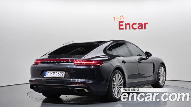 Porsche Panamera 3.0 AWD — пробег 86 530 км — фото 2 из 5