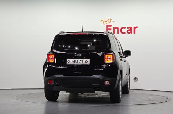 Jeep Renegade 2.4 Limited — пробег 128 456 км — фото 4 из 5