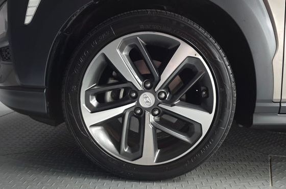 Hyundai Kona 1.6 Turbo 4WD Premium — пробег 72 727 км — фото 5 из 5
