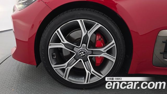 Kia Stinger из Кореи Encar
