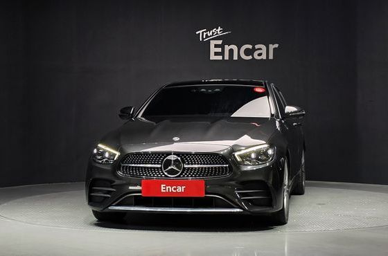 Mercedes-Benz E-Class E350 4MATIC AMG Line — пробег 64 240 км — фото 3 из 5