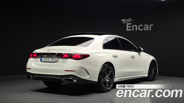 Mercedes-Benz E-Class из Кореи Encar