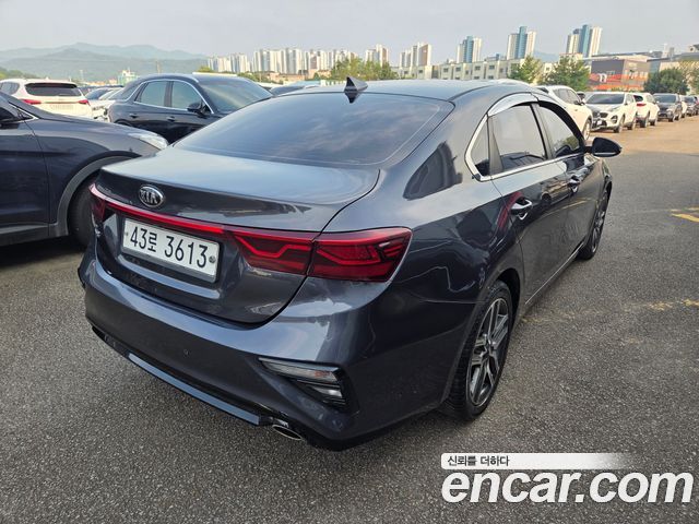 Kia K3 Prestige — пробег 80 000 км — фото 4 из 5