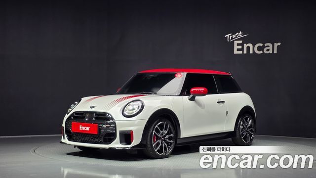 Mini Cooper JCW — пробег 10 559 км — фото 1 из 5