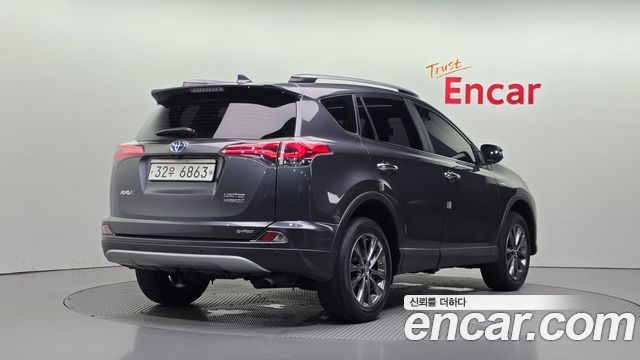 Toyota RAV4 2.5 4WD Hybrid 4th — пробег 91 350 км — фото 2 из 5
