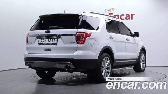 Ford Explorer 2.3 Limited 4WD 5th — пробег 78 873 км — фото 2 из 5