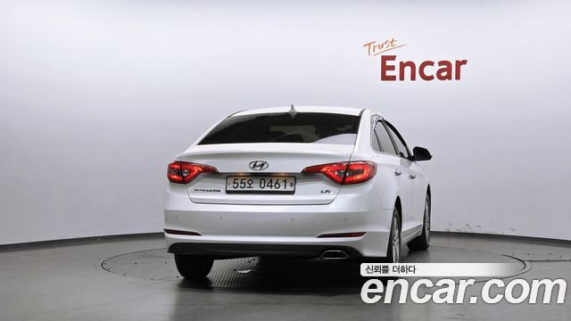Hyundai Sonata LPI Premium — пробег 137 403 км — фото 4 из 5
