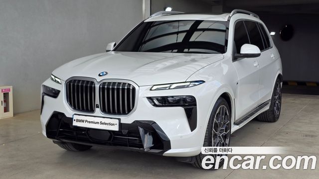BMW X7 xDrive 40i M Sport 6STR — пробег 24 000 км — фото 1 из 5