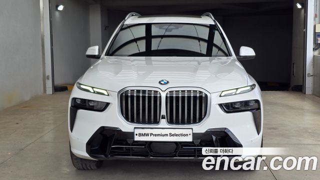BMW X7 xDrive 40i M Sport 6STR — пробег 24 000 км — фото 3 из 5