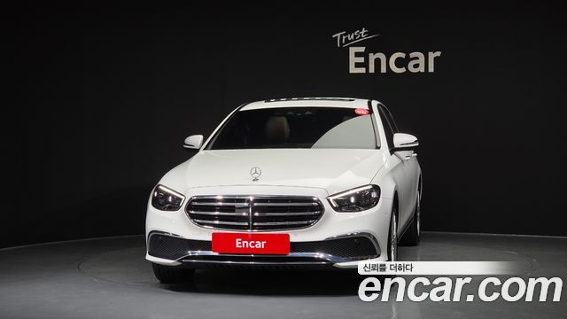 Mercedes-Benz E-Class из Кореи Encar
