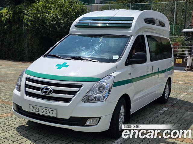Hyundai Starex Ambulance — пробег 61 785 км — фото 3 из 5