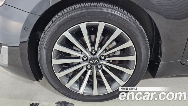 Kia K7 из Кореи Encar