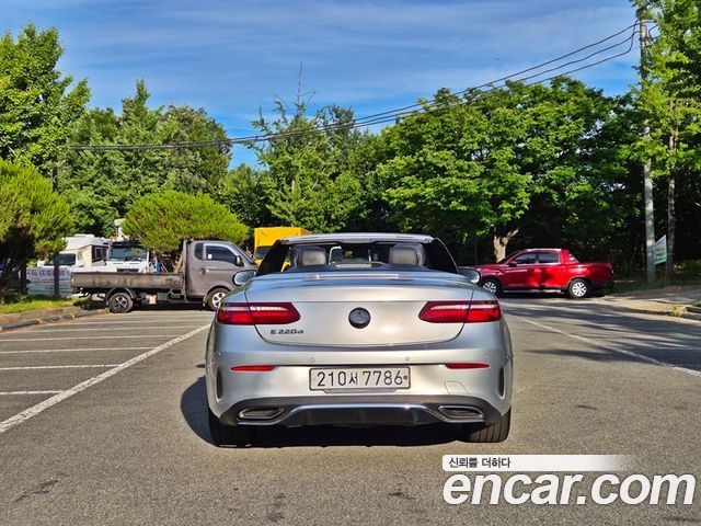 Mercedes-Benz E-Class E220d Cabriolet — пробег 171 805 км — фото 5 из 5
