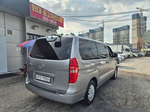 Hyundai Starex 5-Seater VAN Modern — пробег 181 426 км — фото 4 из 5