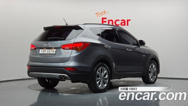 Hyundai Santafe Diesel(e-VGT) 2.0 4WD Exclusive — пробег 105 531 км — фото 2 из 5