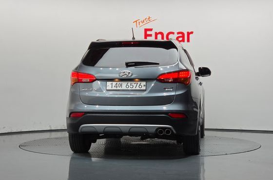 Hyundai Santafe Diesel(e-VGT) 2.0 4WD Exclusive — пробег 105 531 км — фото 4 из 5