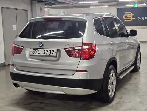 BMW X3 xDrive 20d High — пробег 251 800 км — фото 4 из 5