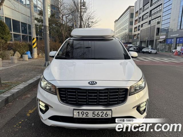Kia Carnival из Кореи Encar