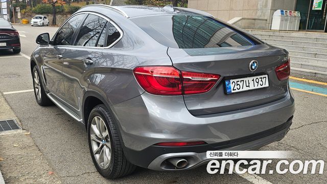 BMW X6 xDrive 30d — пробег 137 000 км — фото 3 из 5
