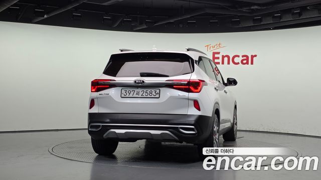 Kia Seltos из Кореи Encar