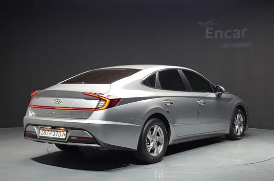 Hyundai Sonata 2.0 Smart — пробег 47 650 км — фото 2 из 5