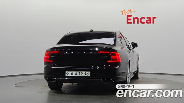 Volvo S90 из Кореи Encar