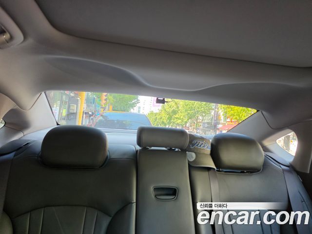 Hyundai Genesis из Кореи Encar