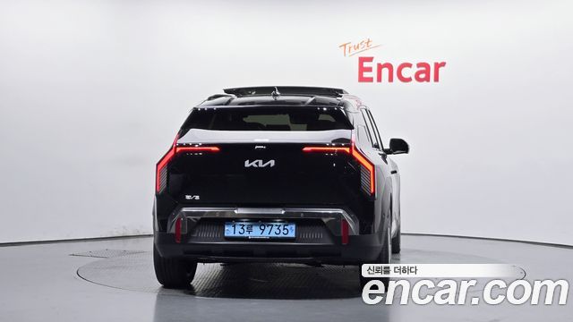Kia EV3 из Кореи Encar