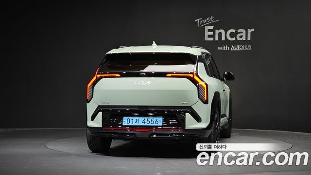 Kia EV3 из Кореи Encar