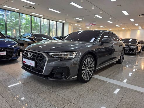 Audi A8 55 TFSI Quattro Premium LWB — пробег 1 287 км — фото 1 из 5