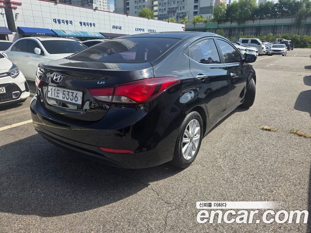 Hyundai AVANTE 1.6 LPi Smart — пробег 81 888 км — фото 4 из 5