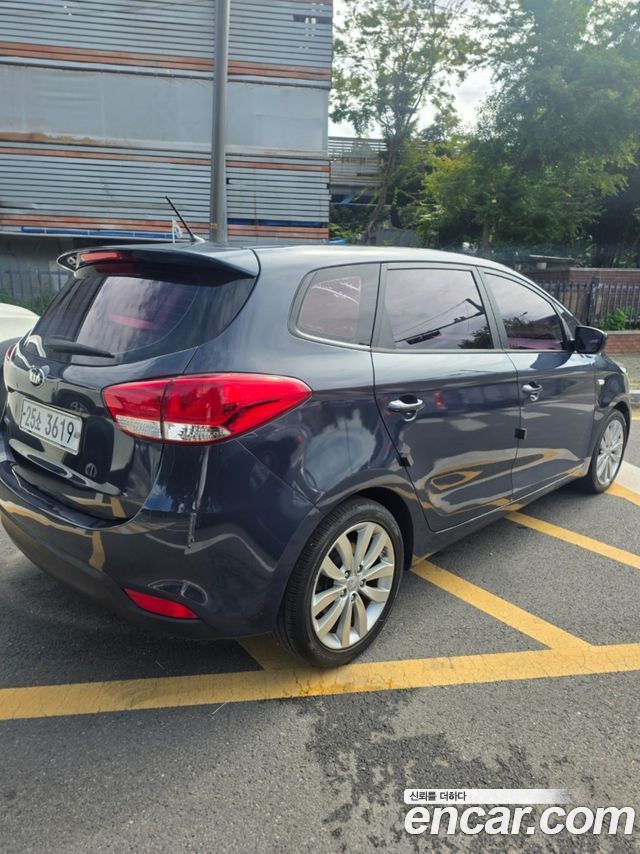 Kia Carens из Кореи Encar