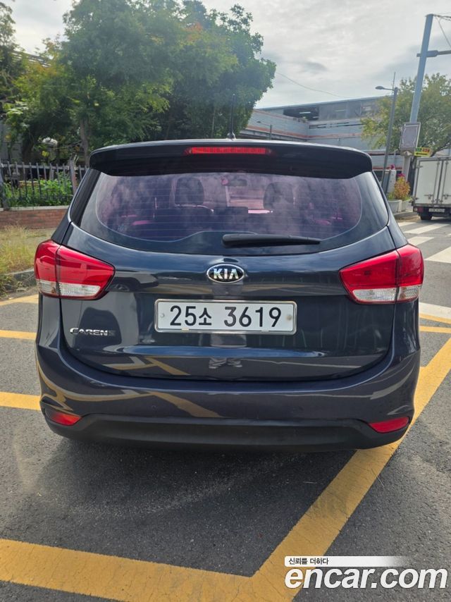 Kia Carens из Кореи Encar