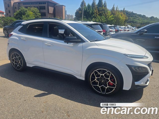 Hyundai Kona из Кореи Encar