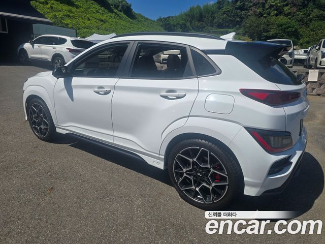 Hyundai Kona из Кореи Encar