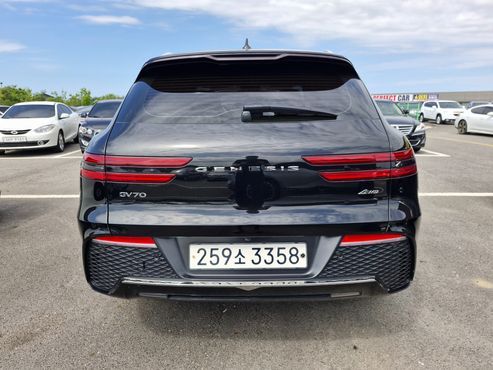 Genesis GV70 2.2 Diesel AWD — пробег 55 898 км — фото 4 из 5