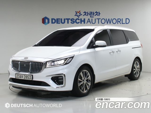 Kia Carnival 9-Seater Luxury — пробег 139 281 км — фото 1 из 5