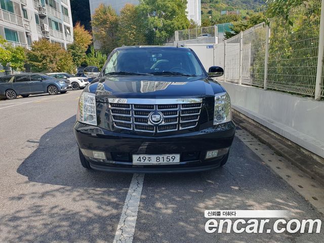 Cadillac Escalade 6.0 ESV 3rd — пробег 78 000 км — фото 3 из 5