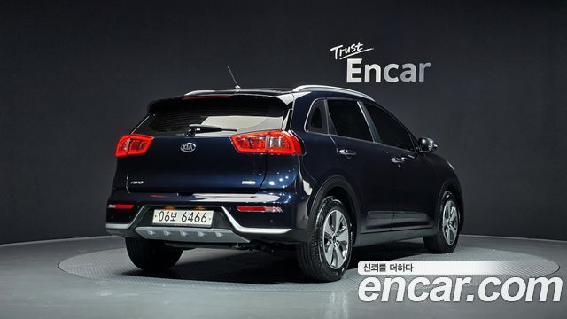 Kia Niro из Кореи Encar