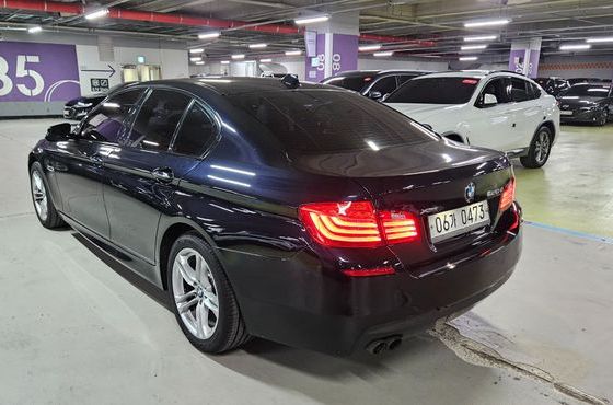 BMW 5-Series 520d xDrive M Aero Dynamic — пробег 145 198 км — фото 4 из 5