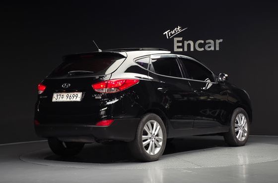Hyundai Tucson Diesel 2WD LX20 Luxury — пробег 155 741 км — фото 2 из 5