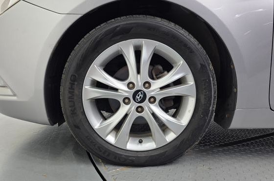 Hyundai Sonata Premier — пробег 123 977 км — фото 5 из 5