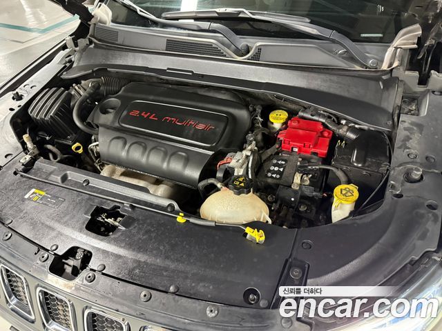 Jeep Compass из Кореи Encar