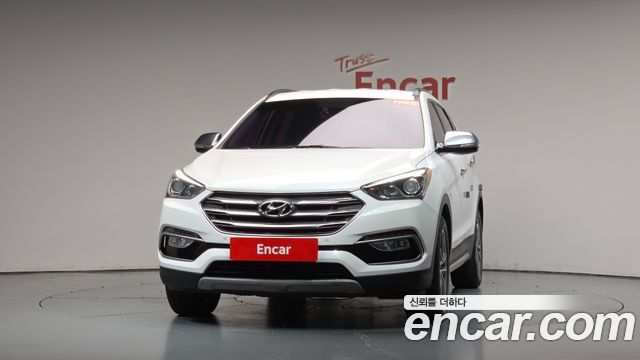 Hyundai Santafe Diesel 2.0 2WD 1 Millon Style — пробег 199 762 км — фото 3 из 5