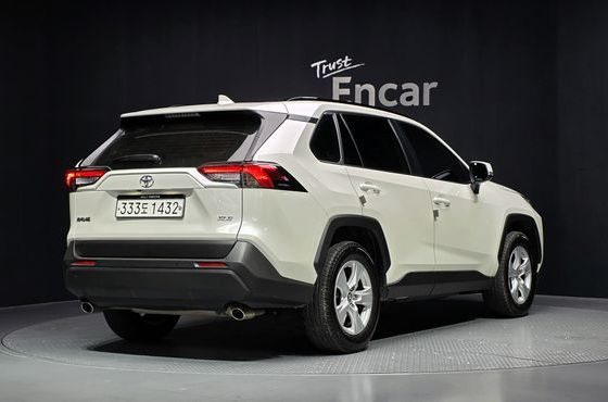 Toyota RAV4 2.5 2WD — пробег 128 047 км — фото 2 из 5