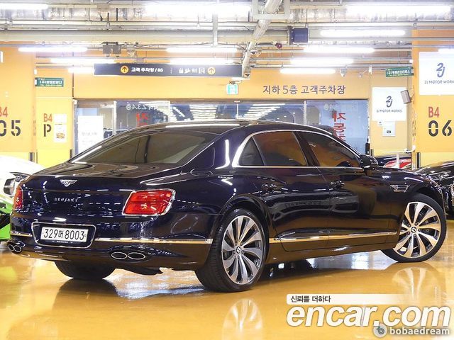 Bentley Flying Spur 4.0 — пробег 24 000 км — фото 3 из 5