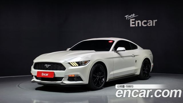 Ford Mustang Coupe — пробег 155 861 км — фото 1 из 5