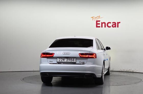 Audi A6 40 TDI Quattro Premium C7 — пробег 105 953 км — фото 4 из 5