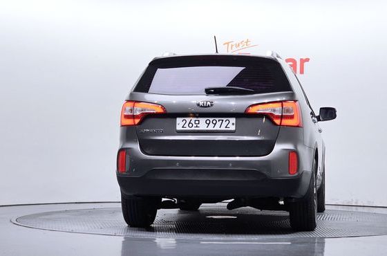Kia Sorento Diesel 2.0 2WD TLX Special — пробег 131 023 км — фото 4 из 5